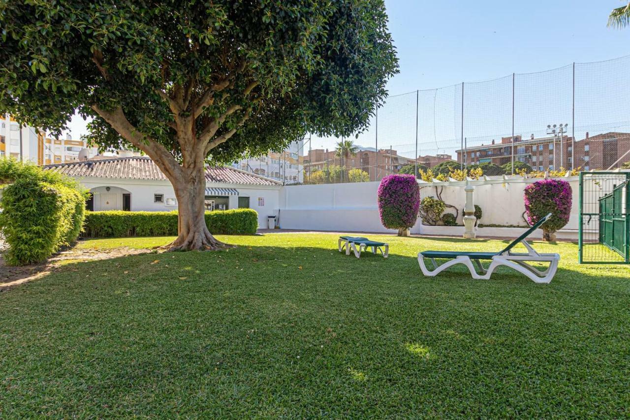 797 Holiday Rentals - Amplio Piso Para 4 En El Centro De Arroyo De La Miel Benalmádena Esterno foto